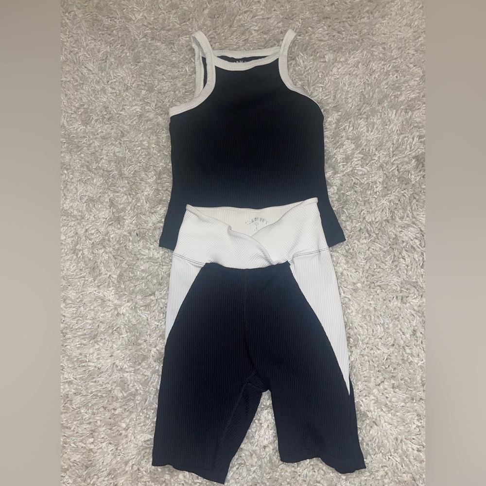 Year of Ours Black and White Active Set